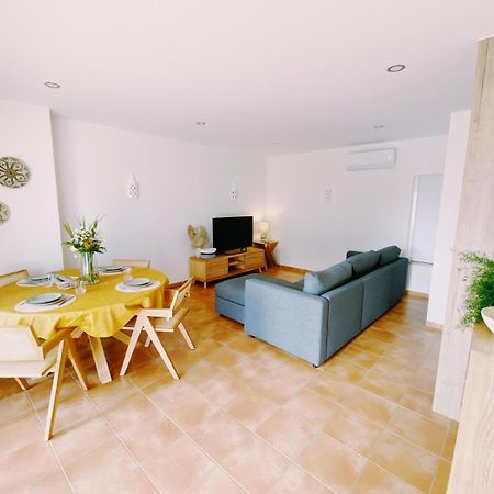Beach Apartment Gabriela With Pool Porches  Eksteriør bilde